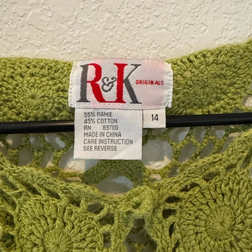 Vintage 90s Boho Crochet Olive Green Open Knit Top - Picture 3 of 7